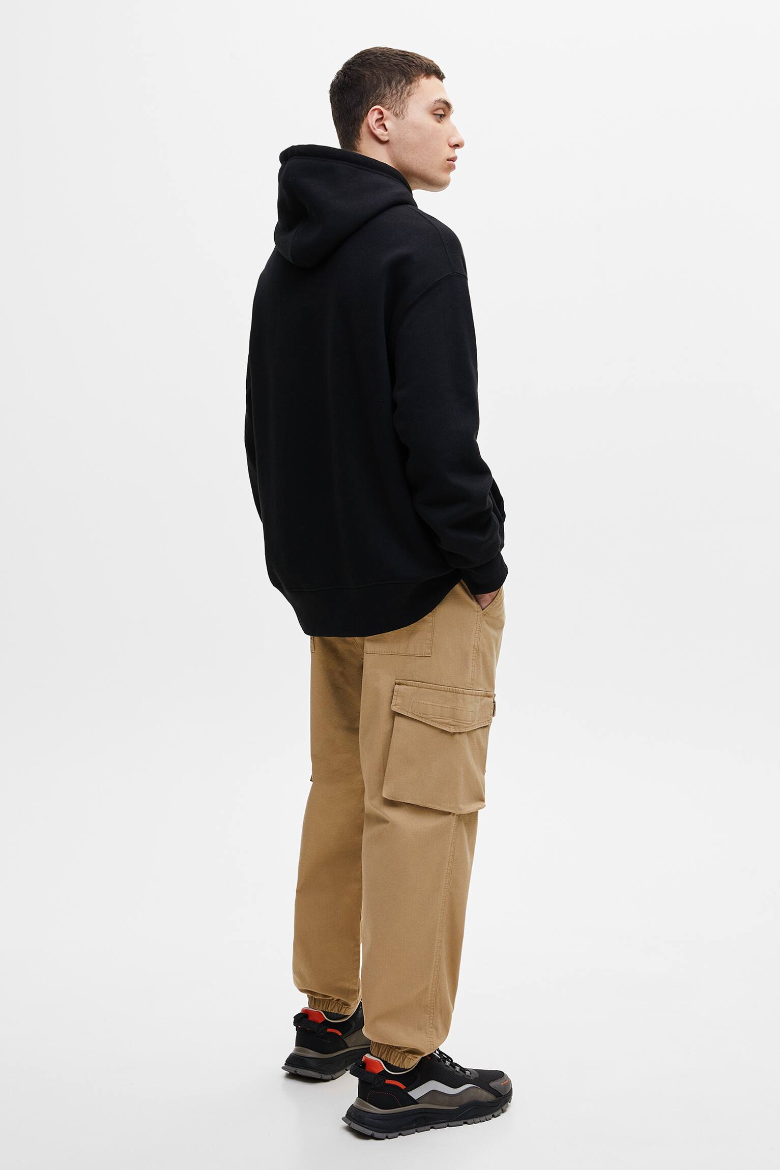 Short Nylon-Effect Puffer Jacket - Image 3